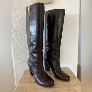 Michael Kors SG17F Tall Leather Boots Plum. Size 6